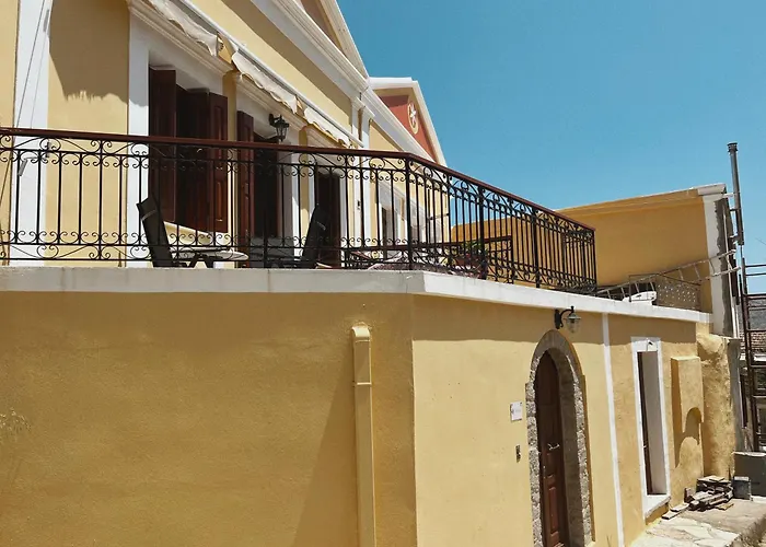 Margo Traditional House Case de vacanță Symi